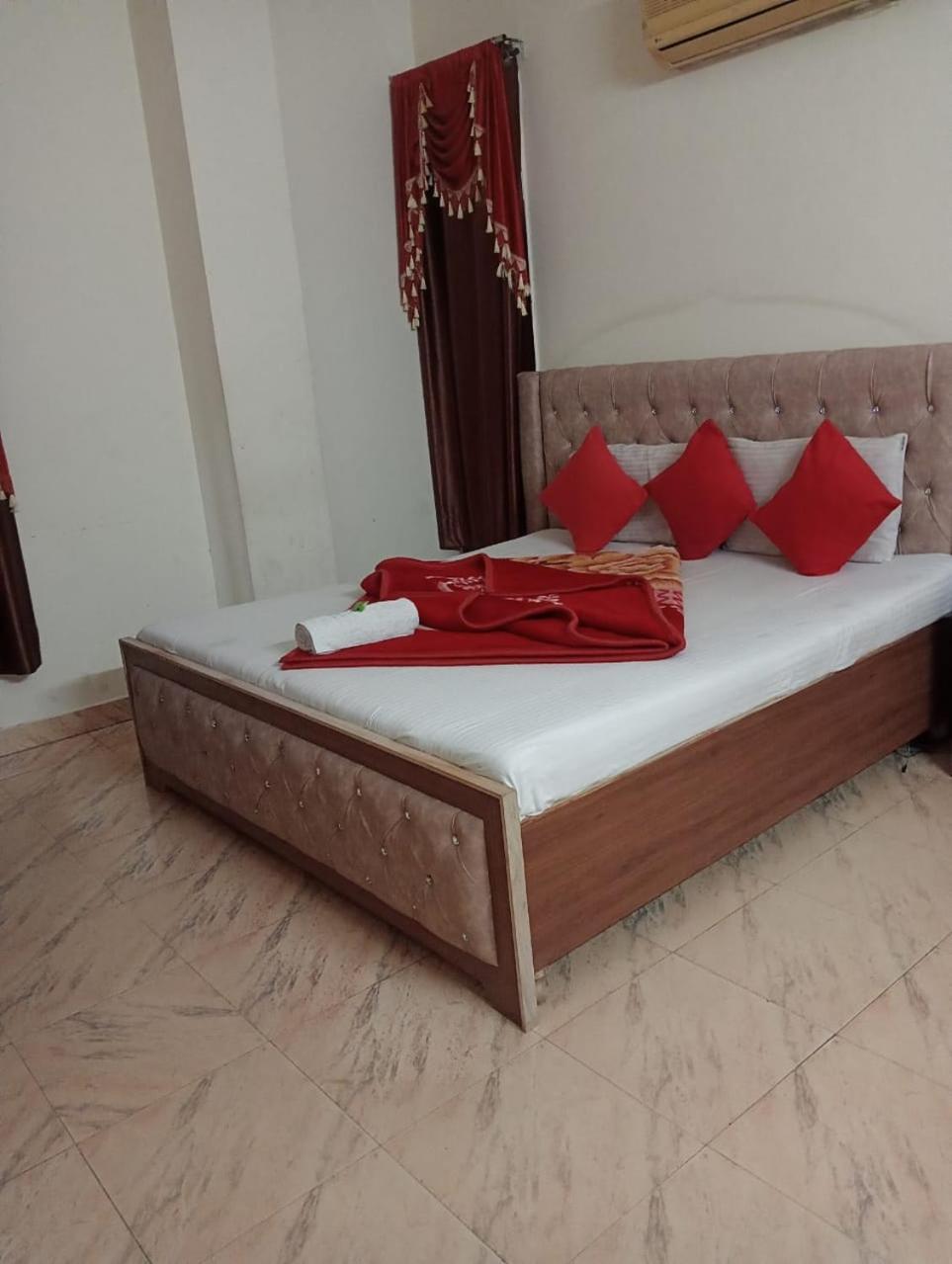 Hotel Holiday Inn Paradise Chandigarh Luaran gambar